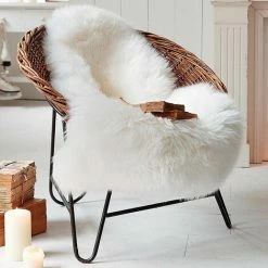 Rabatt 🧨 SCHNEIDER ELECTRIC Schaffell Wollweiß Echtes Lammfell Kuschelfell Schafsfell Schaf-Fell Echtfell ⭐